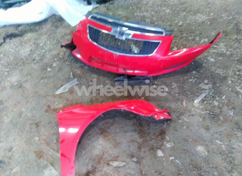 Photo 12 of 2014 Chevrolet Cruze LS AUTO (VIN 1G1PA5SH0E7329591)