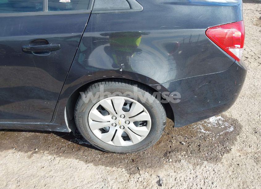 Photo 13 of 2014 Chevrolet Cruze LS AUTO (VIN 1G1PA5SH0E7330661)