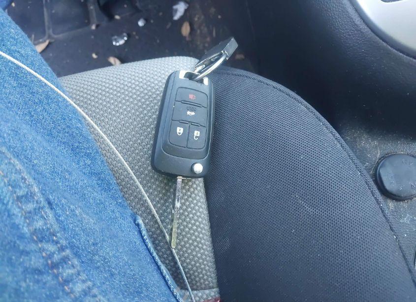 Photo 11 of 2014 Chevrolet Cruze LS AUTO (VIN 1G1PA5SH0E7374174)