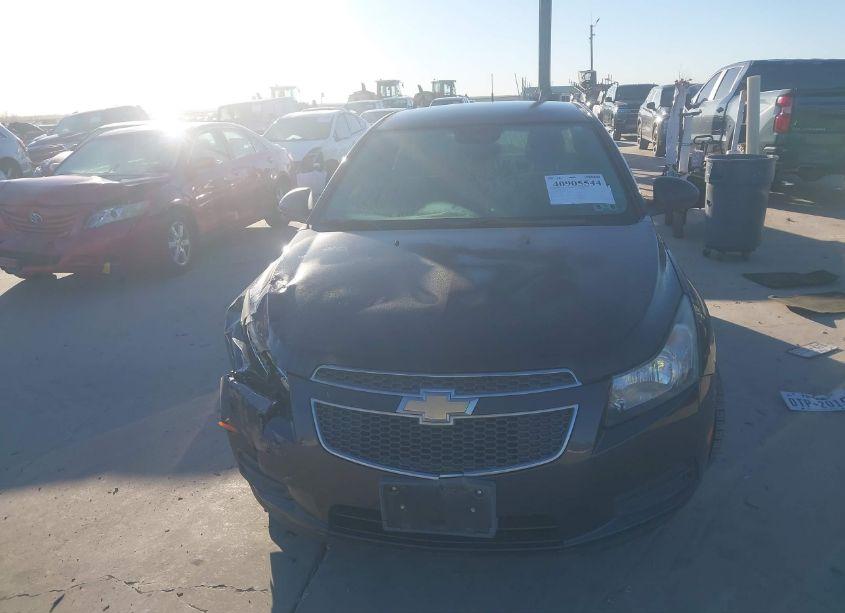 Photo 12 of 2014 Chevrolet Cruze LS AUTO (VIN 1G1PA5SH0E7374174)