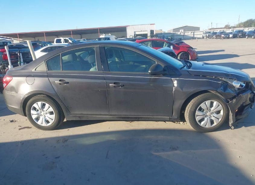 Photo 13 of 2014 Chevrolet Cruze LS AUTO (VIN 1G1PA5SH0E7374174)