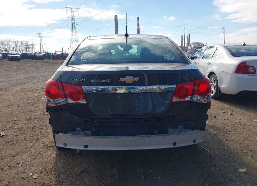 Photo 17 of 2014 Chevrolet Cruze LS AUTO (VIN 1G1PA5SH0E7395669)