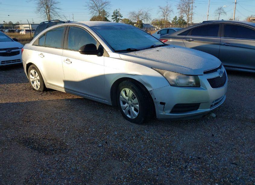 2014 Chevrolet Cruze LS AUTO (VIN 1G1PA5SH0E7436513) main photo
