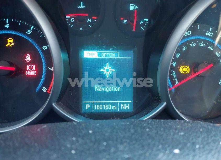 Photo 16 of 2014 Chevrolet Cruze LS AUTO (VIN 1G1PA5SH0E7448936)