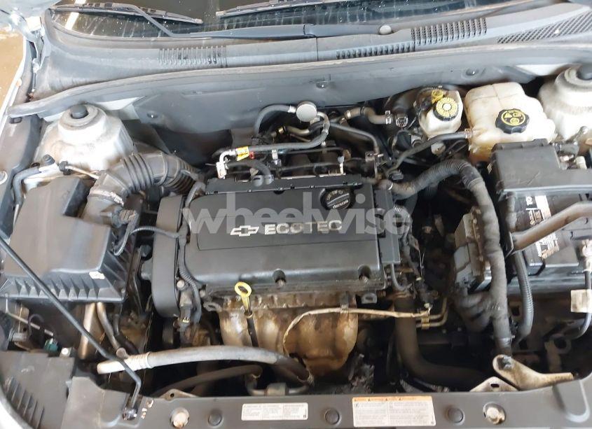 Photo 10 of 2014 Chevrolet Cruze LS AUTO (VIN 1G1PA5SH0E7474551)