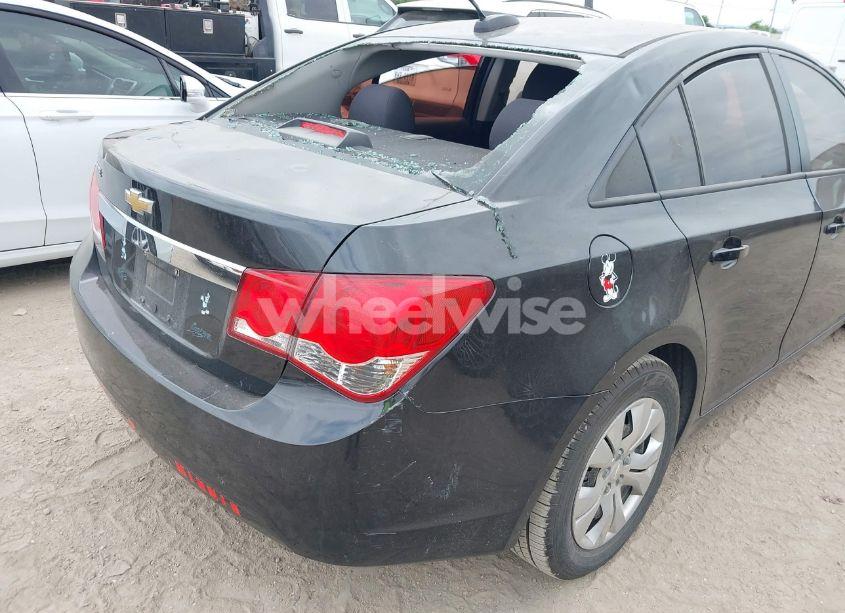 Photo 14 of 2015 Chevrolet Cruze LS AUTO (VIN 1G1PA5SH0F7174655)