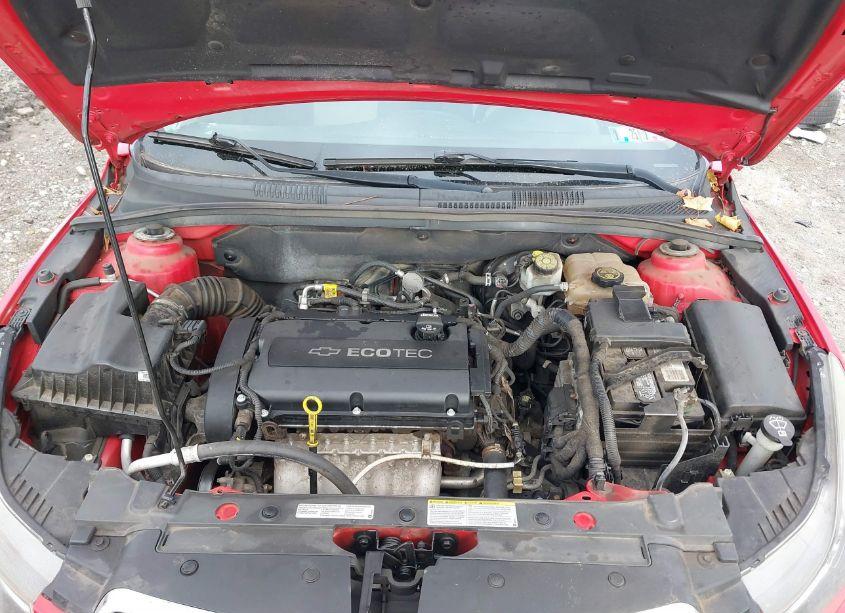 Photo 10 of 2015 Chevrolet Cruze LS AUTO (VIN 1G1PA5SH0F7178673)