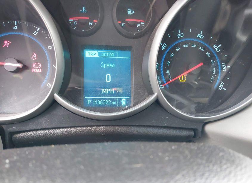 Photo 16 of 2015 Chevrolet Cruze LS AUTO (VIN 1G1PA5SH0F7178673)