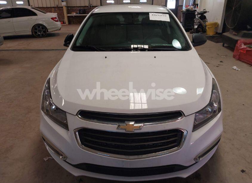 Photo 6 of 2015 Chevrolet Cruze LS AUTO (VIN 1G1PA5SH0F7183419)