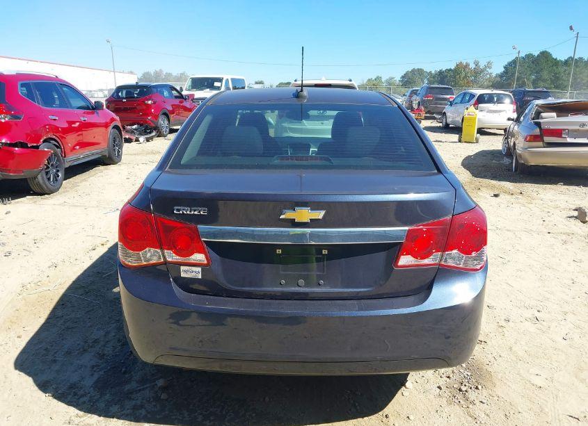 Photo 17 of 2015 Chevrolet Cruze LS AUTO (VIN 1G1PA5SH0F7268745)