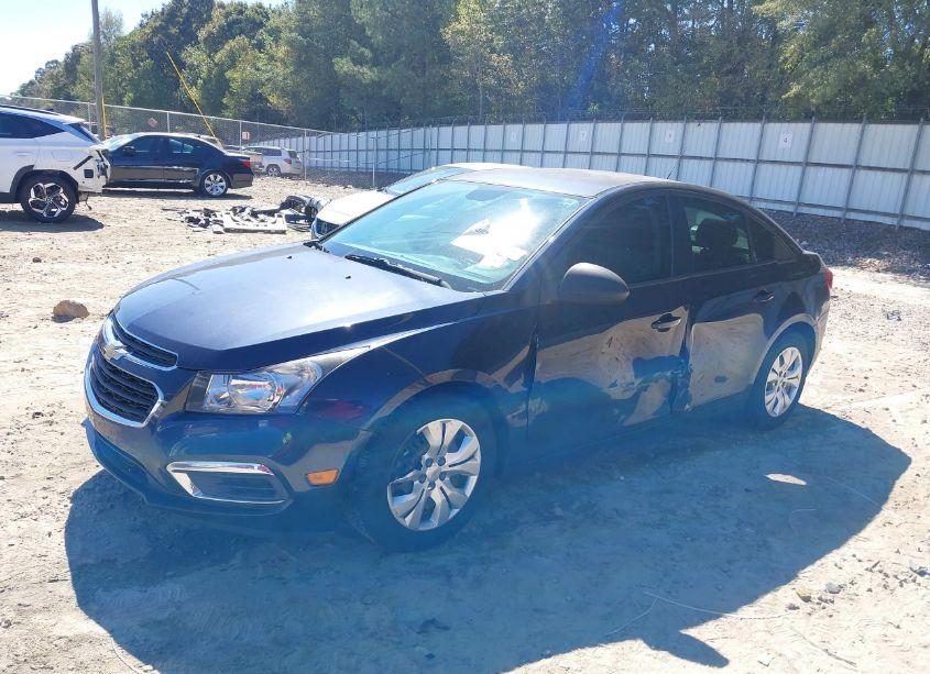 Photo 2 of 2015 Chevrolet Cruze LS AUTO (VIN 1G1PA5SH0F7268745)
