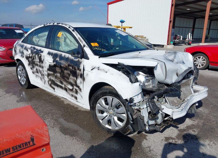 2015 Chevrolet Cruze LS AUTO (VIN 1G1PA5SH0F7277638) main photo