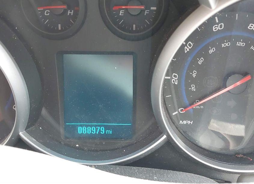 Photo 7 of 2015 Chevrolet Cruze LS AUTO (VIN 1G1PA5SH0F7277638)