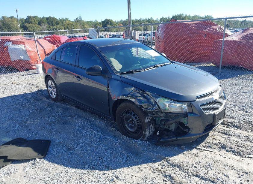 2013 Chevrolet Cruze LS AUTO (VIN 1G1PA5SH1D7117958) main photo