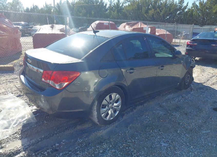 Photo 4 of 2013 Chevrolet Cruze LS AUTO (VIN 1G1PA5SH1D7117958)