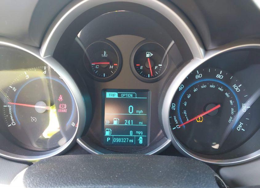 Photo 7 of 2013 Chevrolet Cruze LS AUTO (VIN 1G1PA5SH1D7117958)