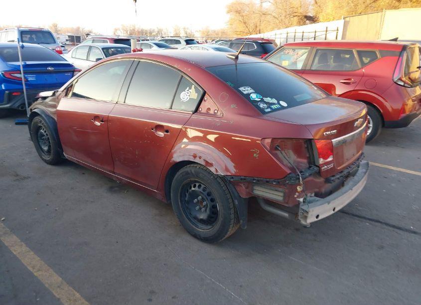 Photo 3 of 2013 Chevrolet Cruze LS AUTO (VIN 1G1PA5SH1D7209779)