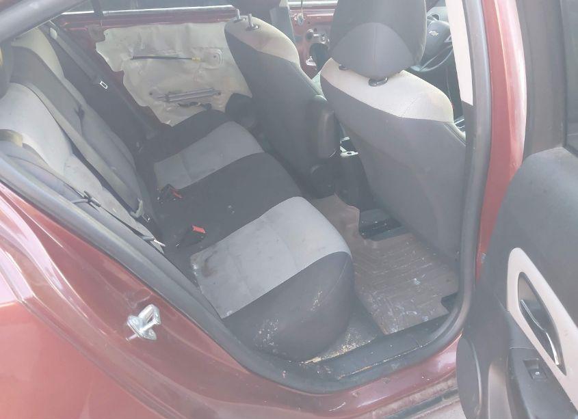 Photo 8 of 2013 Chevrolet Cruze LS AUTO (VIN 1G1PA5SH1D7209779)
