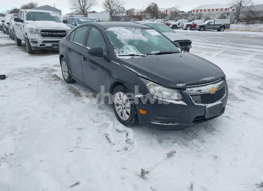 2013 Chevrolet Cruze LS AUTO (VIN 1G1PA5SH1D7267312) main photo