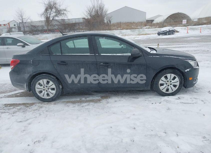 Photo 13 of 2013 Chevrolet Cruze LS AUTO (VIN 1G1PA5SH1D7267312)