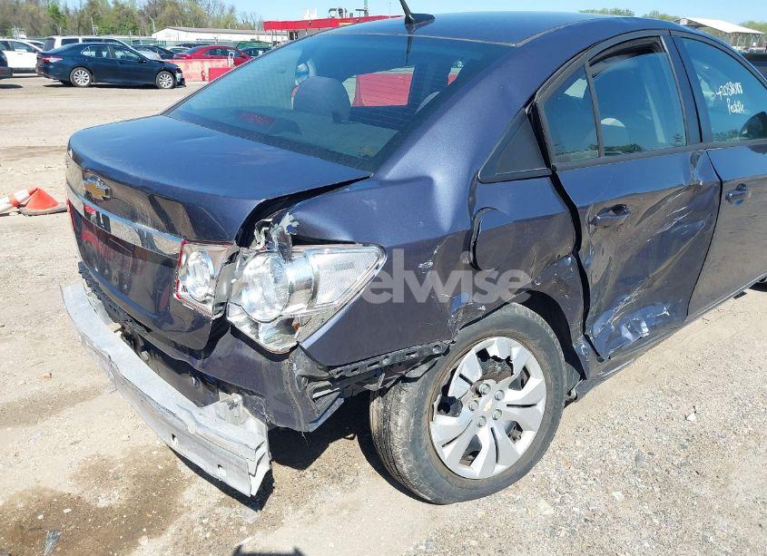 Photo 13 of 2013 Chevrolet Cruze LS AUTO (VIN 1G1PA5SH1D7314922)