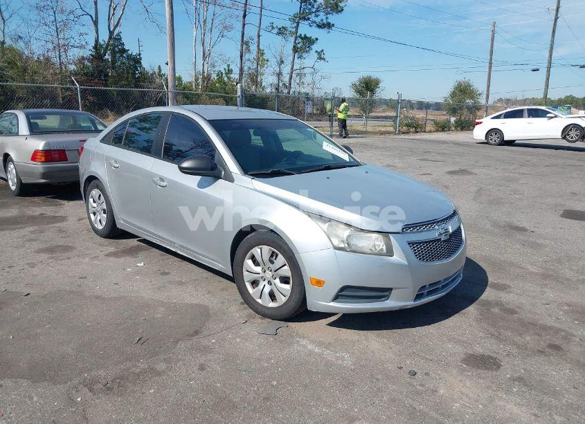 2014 Chevrolet Cruze LS AUTO (VIN 1G1PA5SH1E7192340) main photo