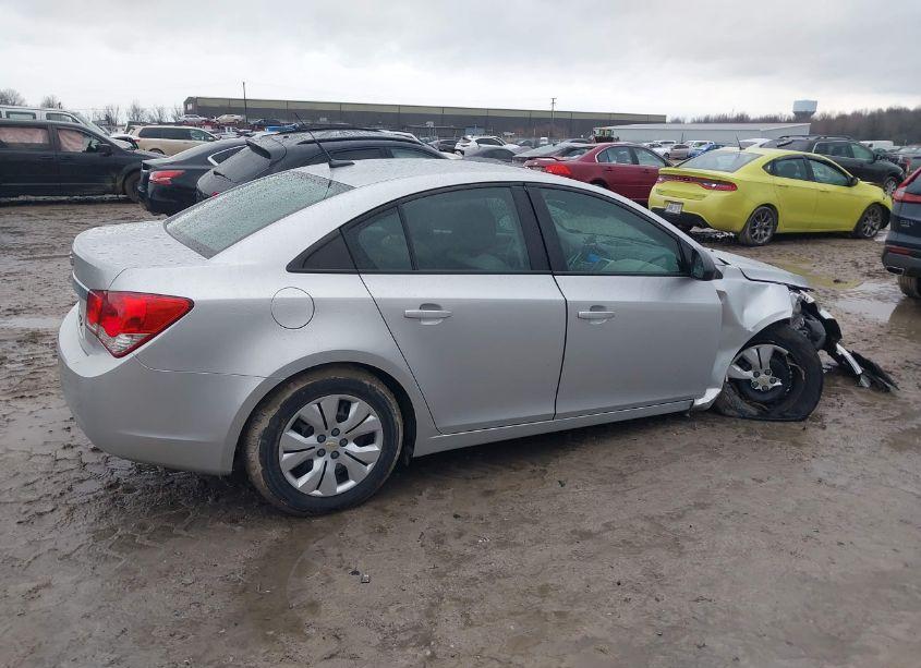 Photo 14 of 2014 Chevrolet Cruze LS AUTO (VIN 1G1PA5SH1E7280076)