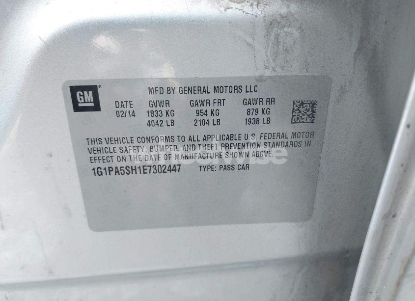 Photo 9 of 2014 Chevrolet Cruze LS AUTO (VIN 1G1PA5SH1E7302447)