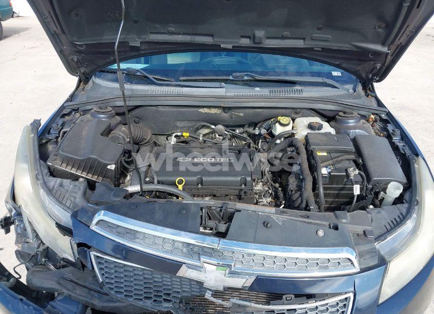 Photo 10 of 2014 Chevrolet Cruze LS AUTO (VIN 1G1PA5SH1E7434317)