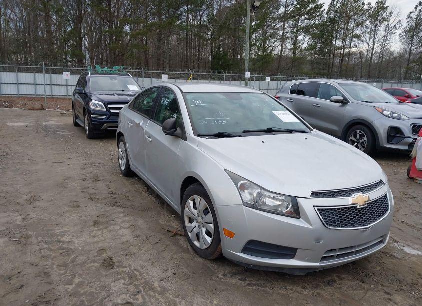 2014 Chevrolet Cruze LS AUTO (VIN 1G1PA5SH1E7465552) main photo