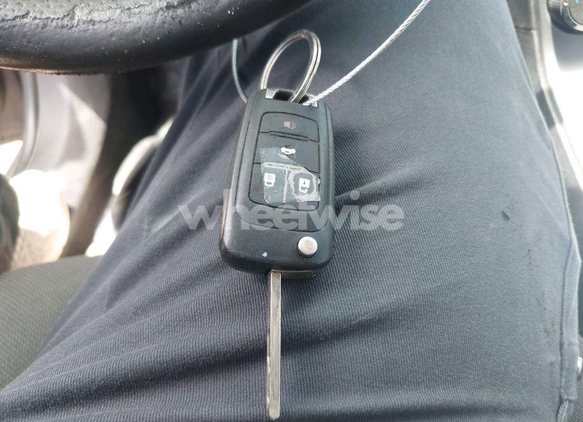 Photo 11 of 2015 Chevrolet Cruze LS AUTO (VIN 1G1PA5SH1F7103464)