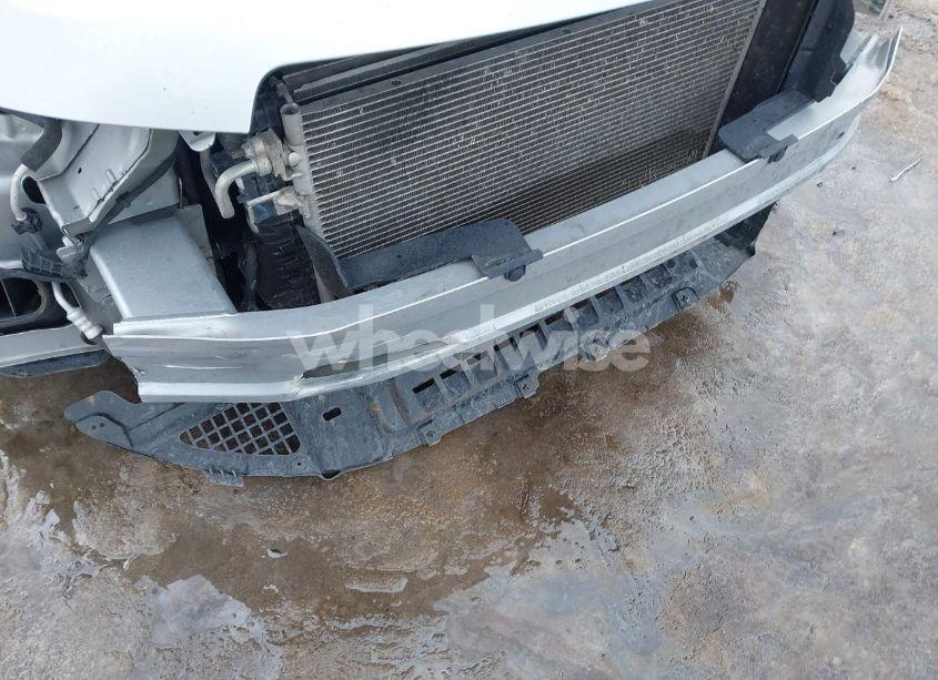 Photo 12 of 2015 Chevrolet Cruze LS AUTO (VIN 1G1PA5SH1F7202821)