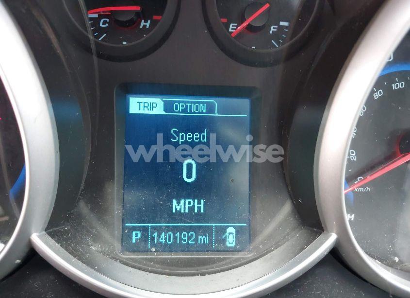 Photo 7 of 2015 Chevrolet Cruze LS AUTO (VIN 1G1PA5SH1F7283271)