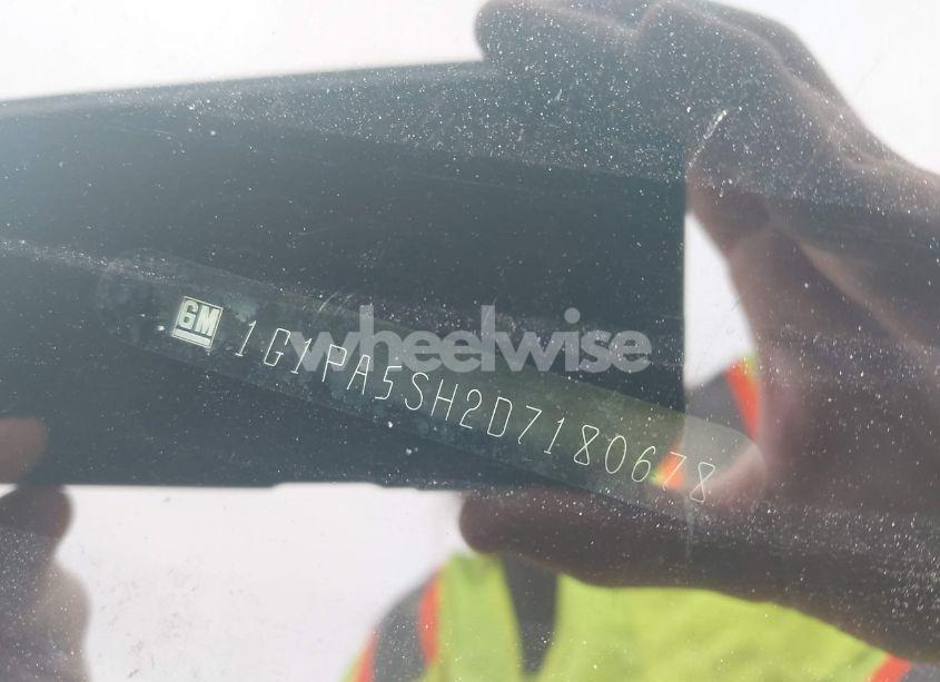 Photo 9 of 2013 Chevrolet Cruze LS AUTO (VIN 1G1PA5SH2D7180678)