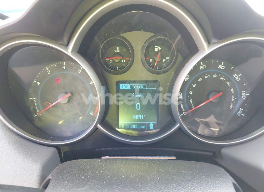 Photo 7 of 2013 Chevrolet Cruze LS AUTO (VIN 1G1PA5SH2D7212142)