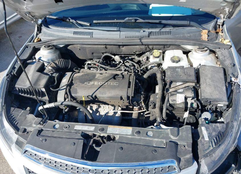 Photo 10 of 2014 Chevrolet Cruze LS AUTO (VIN 1G1PA5SH2E7165681)