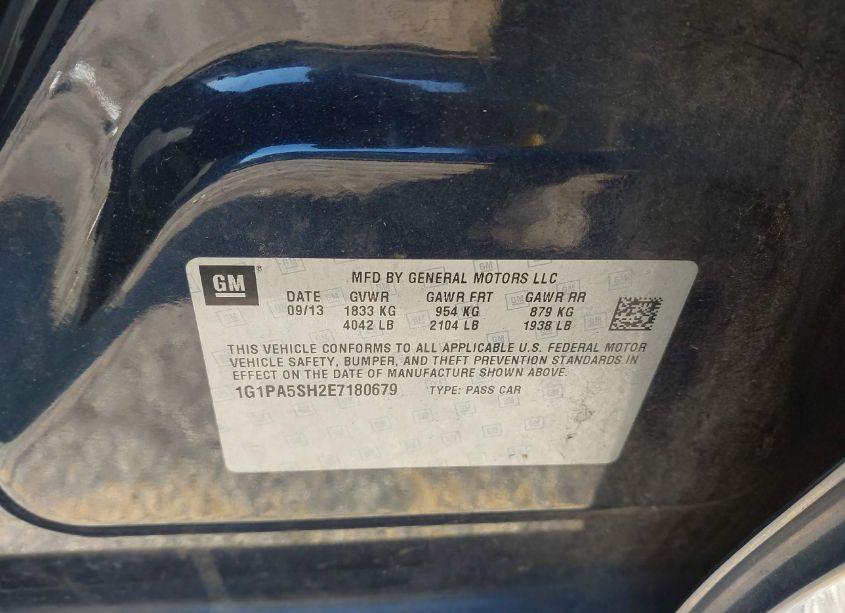 Photo 9 of 2014 Chevrolet Cruze LS AUTO (VIN 1G1PA5SH2E7180679)