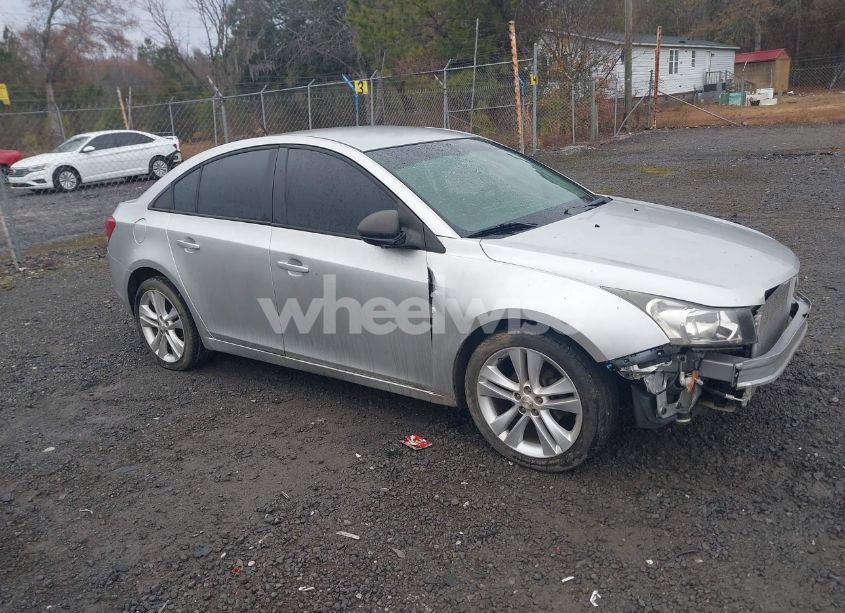 2014 Chevrolet Cruze LS AUTO (VIN 1G1PA5SH2E7183033) main photo