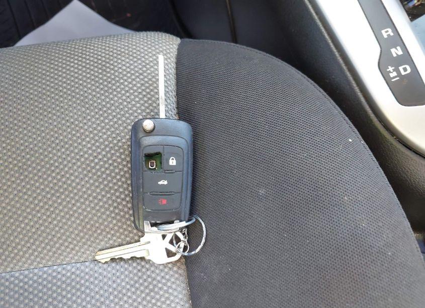 Photo 11 of 2014 Chevrolet Cruze LS AUTO (VIN 1G1PA5SH2E7185784)