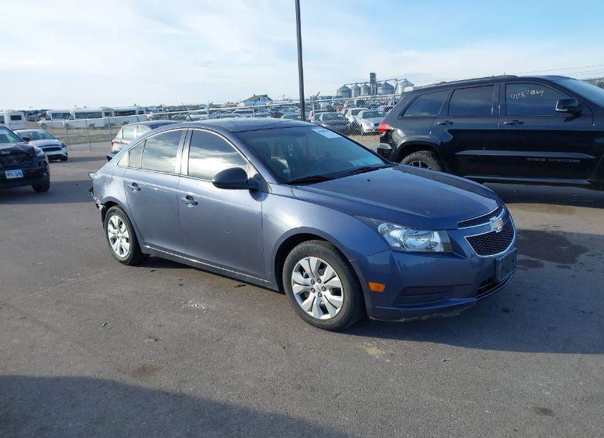 2014 Chevrolet Cruze LS AUTO (VIN 1G1PA5SH2E7213275) main photo