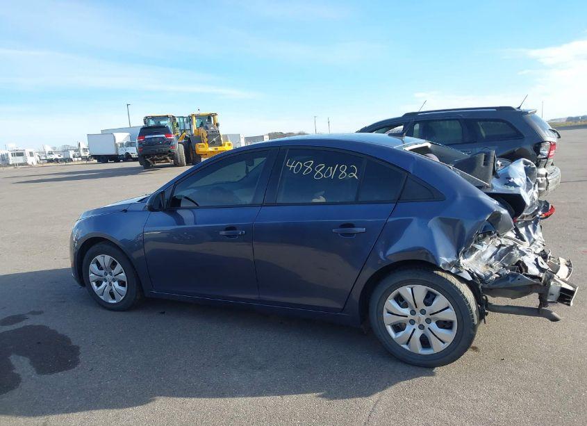 Photo 15 of 2014 Chevrolet Cruze LS AUTO (VIN 1G1PA5SH2E7213275)