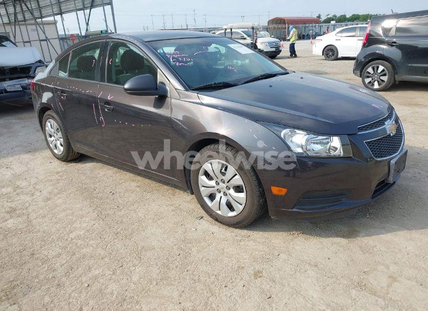 2014 Chevrolet Cruze LS AUTO (VIN 1G1PA5SH2E7231629) main photo