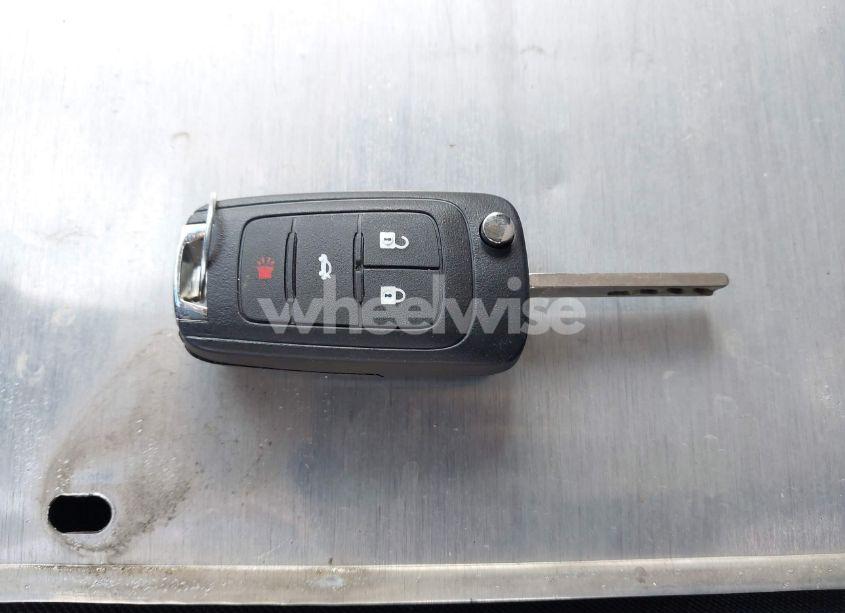 Photo 11 of 2014 Chevrolet Cruze LS AUTO (VIN 1G1PA5SH2E7231629)