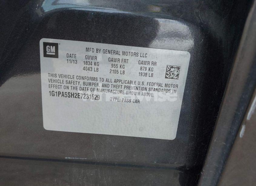 Photo 9 of 2014 Chevrolet Cruze LS AUTO (VIN 1G1PA5SH2E7231629)