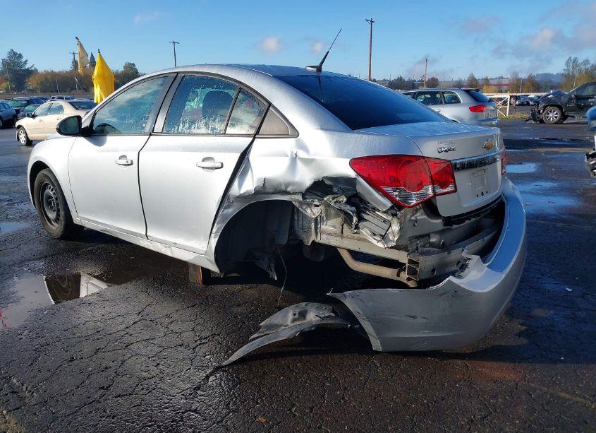 Photo 3 of 2014 Chevrolet Cruze LS AUTO (VIN 1G1PA5SH2E7232120)