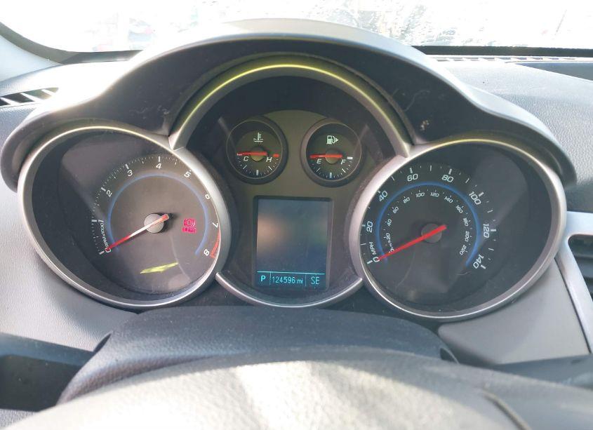 Photo 7 of 2014 Chevrolet Cruze LS AUTO (VIN 1G1PA5SH2E7232120)