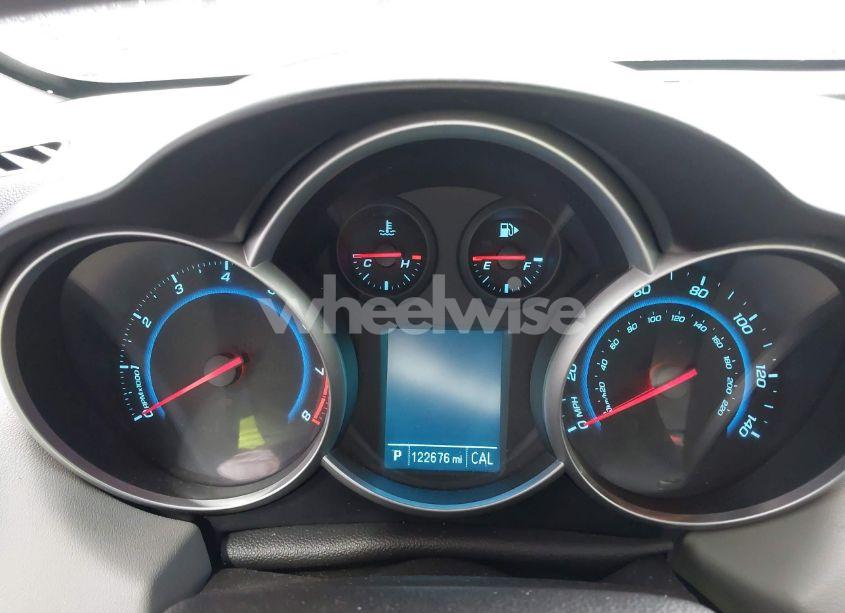 Photo 15 of 2014 Chevrolet Cruze LS AUTO (VIN 1G1PA5SH2E7269510)