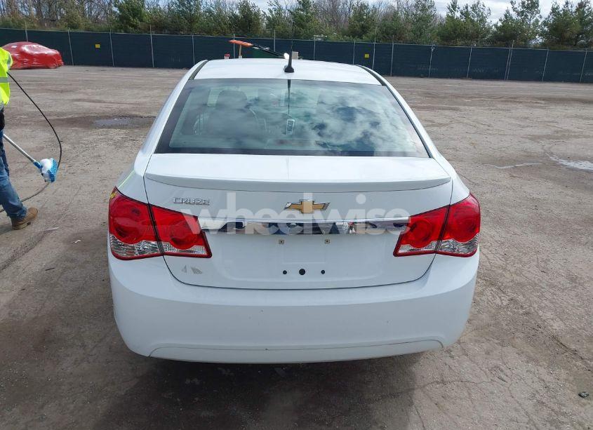 Photo 16 of 2014 Chevrolet Cruze LS AUTO (VIN 1G1PA5SH2E7328037)