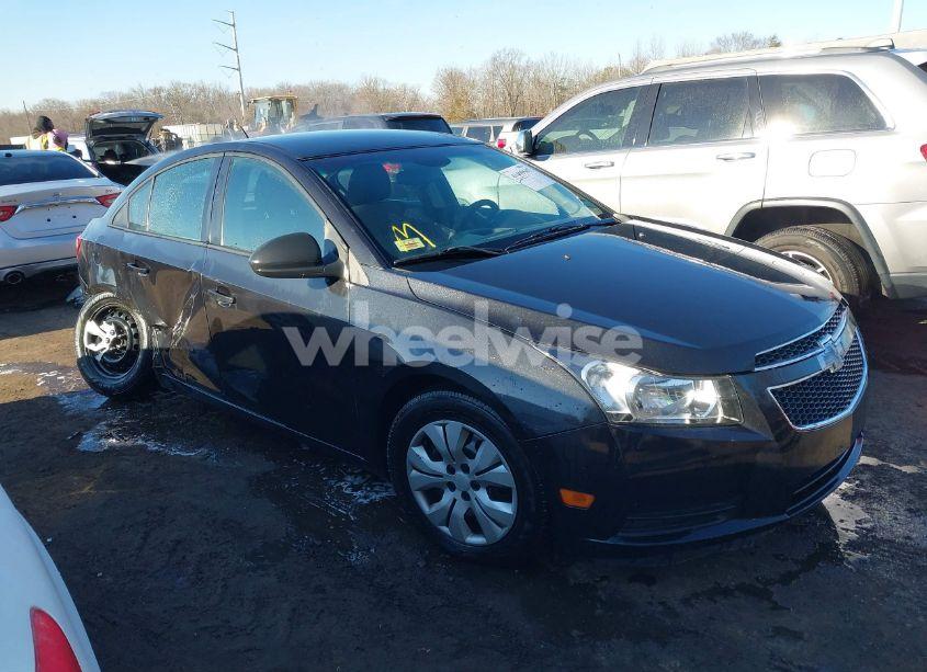 2014 Chevrolet Cruze LS AUTO (VIN 1G1PA5SH2E7405960) main photo