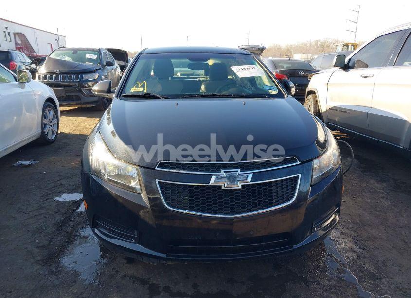 Photo 12 of 2014 Chevrolet Cruze LS AUTO (VIN 1G1PA5SH2E7405960)